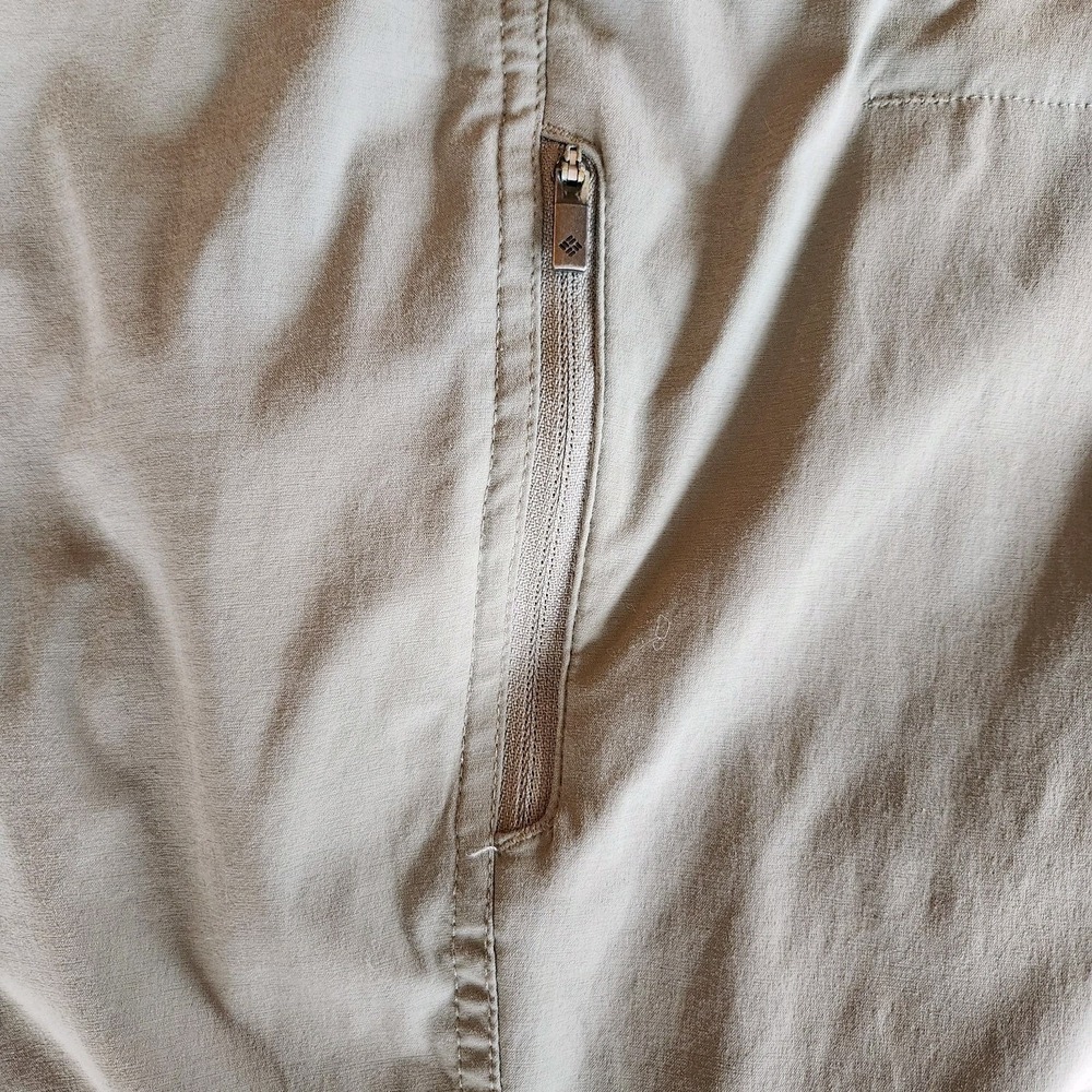 Columbia Womens Omni Shield Advanced Repellency Capris Long Shorts Sz 10 Green - Picture 6 of 16